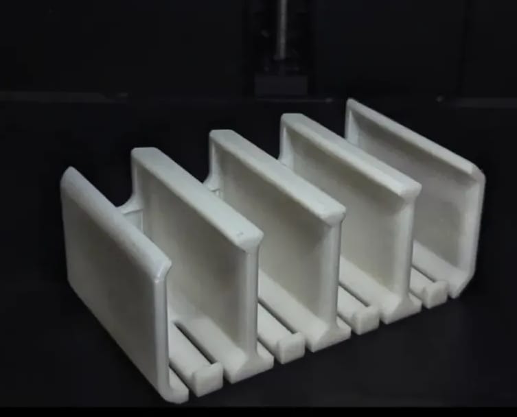3D printed multi-slot card holder